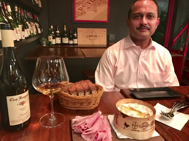 Gordon Rodrigues, a Hong Kong based banker who introduced me to a cult wine from Loire Valley. 